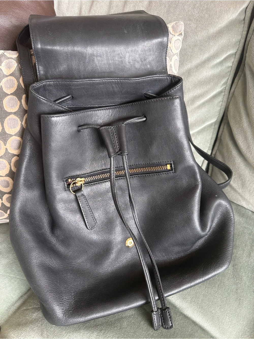 Coach Black Leather Flap Drawstring Backpack with Gold-Tone Hardware - Picture 2 of 6